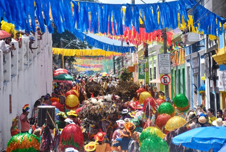 central-de-achados-em-olinda3A-celulares2C-cartoes-e-smartwatch-perdidos-no-carnaval