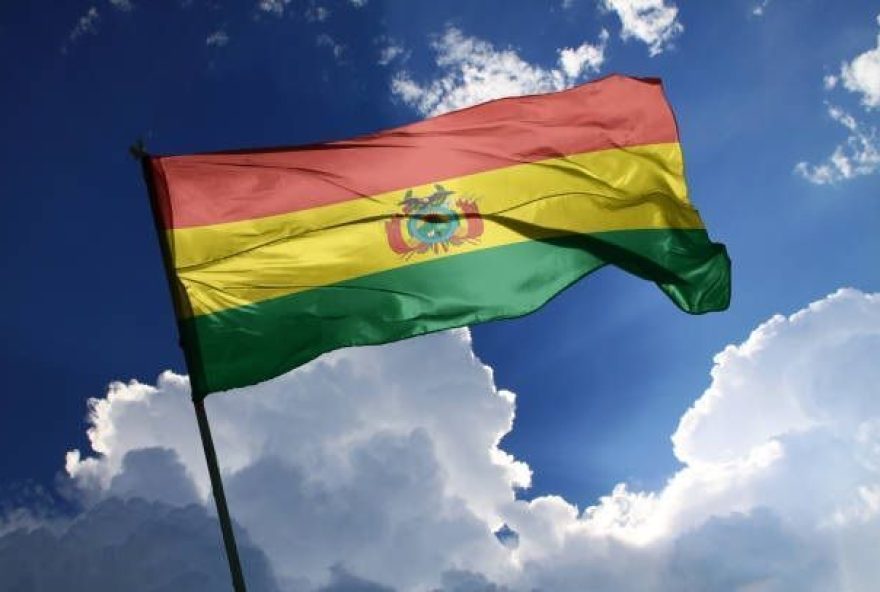 centrista-lidera-votacao-na-bolivia3B-segundo-turno-e-provavel2C-diz-tv-local