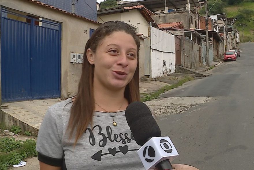 cha-revelacao-com-fumaca-de-motos-em-juiz-de-fora3A-video-viraliza-na-internet-e-encanta-a-todos