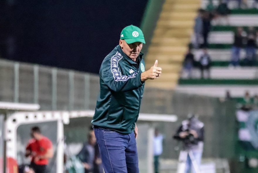 chapecoense-renova-com-gilmar-dal-pozzo-ate-2026-na-luta-pelo-acesso