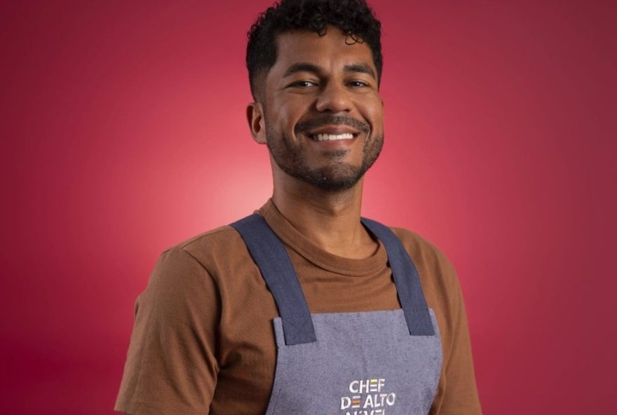 chef-lucas-correia-de-fernando-de-noronha-brilha-no-reality-chef-de-alto-nivel-da-tv-de