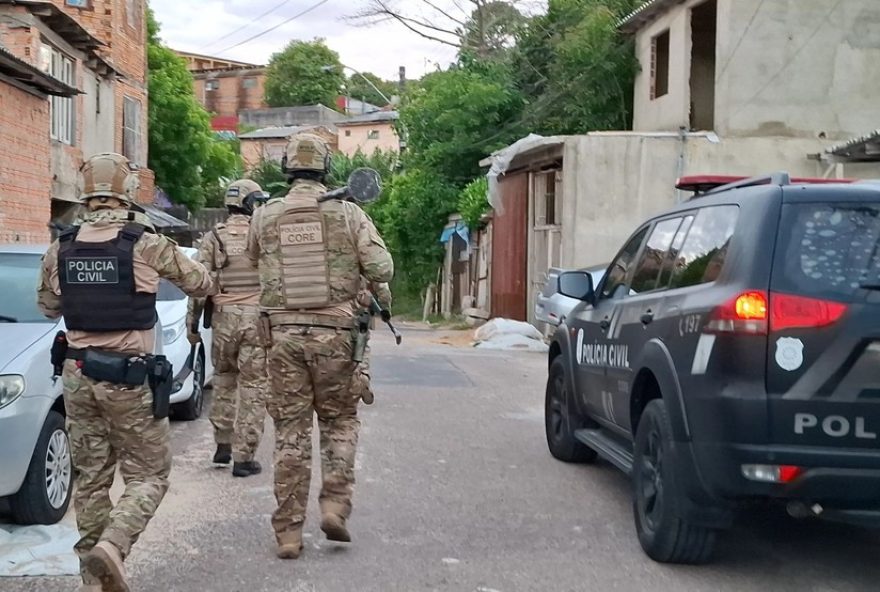 chefe-de-organizacao-criminosa-preso-apos-execucao-de-irmaos-em-porto-alegre3A-operacao-da-policia-civil-do-rs-resulta-em-39-prisoes chefe-de-organizacao-criminosa-preso-apos-execucao-de-irmaos-em-porto-alegre3A-operacao-da-policia-civil-do-rs-resulta-em-39-prisoes