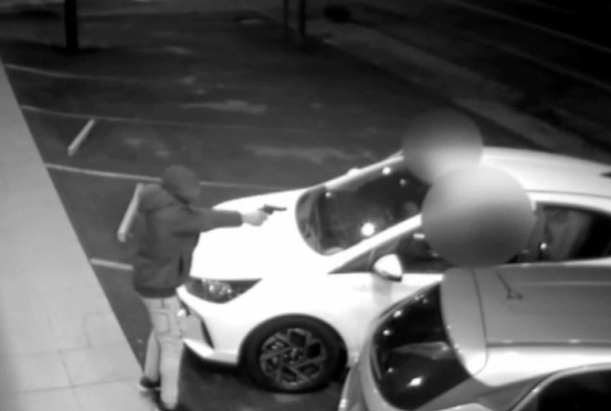 chefe-de-quadrilha-e-preso-em-curitiba-por-roubo-de-carros-para-trafico-de-drogas-e-revenda.-policia-civil-investiga-caso