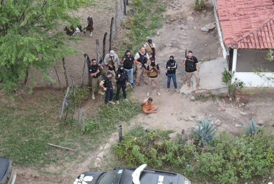 chefe-do-comando-vermelho-no-ce-e-capturado-na-zona-rural-de-exu2C-no-sertao-de-pe chefe-do-comando-vermelho-no-ce-e-capturado-na-zona-rural-de-exu2C-no-sertao-de-pe