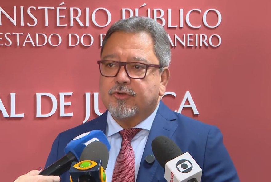 chefe-do-mprj-critica-defensoria-e-mpf-em-megaoperacao3B-orgaos-rebatem chefe-do-mprj-critica-defensoria-e-mpf-em-megaoperacao3B-orgaos-rebatem