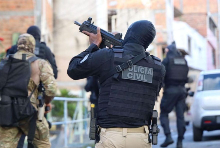 chefe-do-trafico-de-drogas-em-xique-xique-e-capturado-em-operacao-em-sao-paulo3A-policia-age-para-desmantelar-organizacao-criminosa chefe-do-trafico-de-drogas-em-xique-xique-e-capturado-em-operacao-em-sao-paulo3A-policia-age-para-desmantelar-organizacao-criminosa