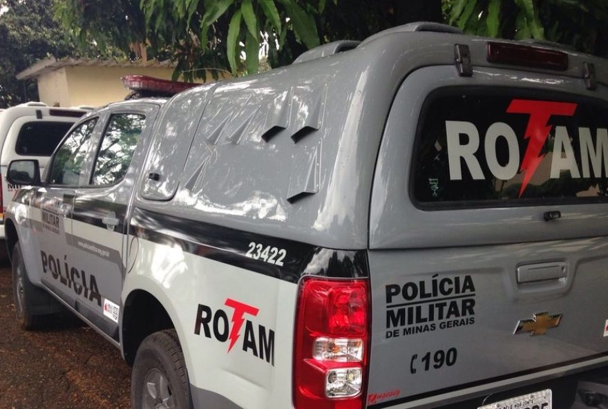 chefe-do-trafico-responsavel-por-mudancas-em-rotas-de-onibus-em-bh-e-morto-em-confronto-com-pms3A-policia-informa chefe-do-trafico-responsavel-por-mudancas-em-rotas-de-onibus-em-bh-e-morto-em-confronto-com-pms3A-policia-informa