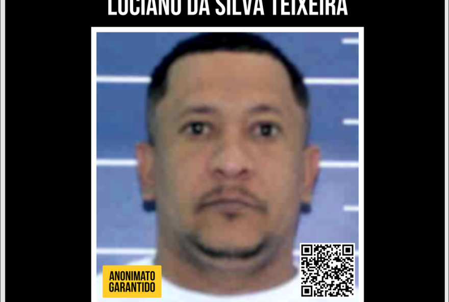 chefe-do-trafico-sardinha-escapa-da-policia-em-festa-no-tirol3A-onibus-sao-utilizados-como-barricadas2C-trafego-e-afetado-na-zona-sudoeste-do-rio