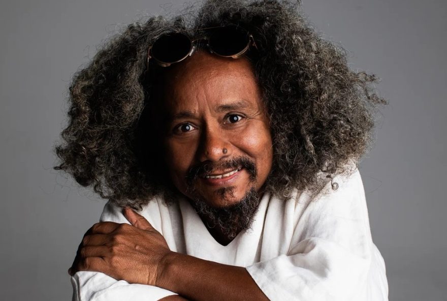 chico-cesar3A-novo-album-de-voz-e-violao-em-2026-celebrando-30-anos-de-22cuscuz-cla22 chico-cesar3A-novo-album-de-voz-e-violao-em-2026-celebrando-30-anos-de-22cuscuz-cla22