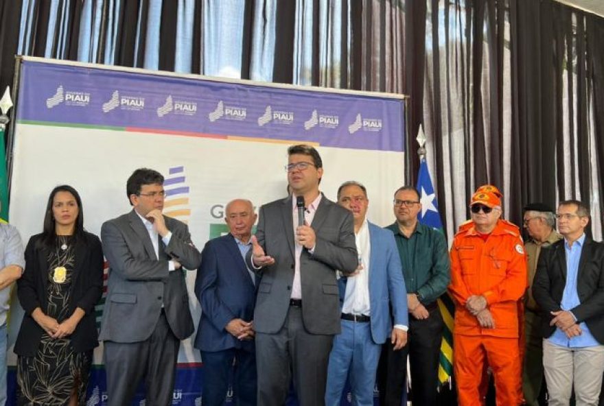 chico-lucas-critica-postura-incoerente-de-caiado3A-nao-se-pode-fazer-politica-em-cima-de-sangue-e-de-morte chico-lucas-critica-postura-incoerente-de-caiado3A-nao-se-pode-fazer-politica-em-cima-de-sangue-e-de-morte