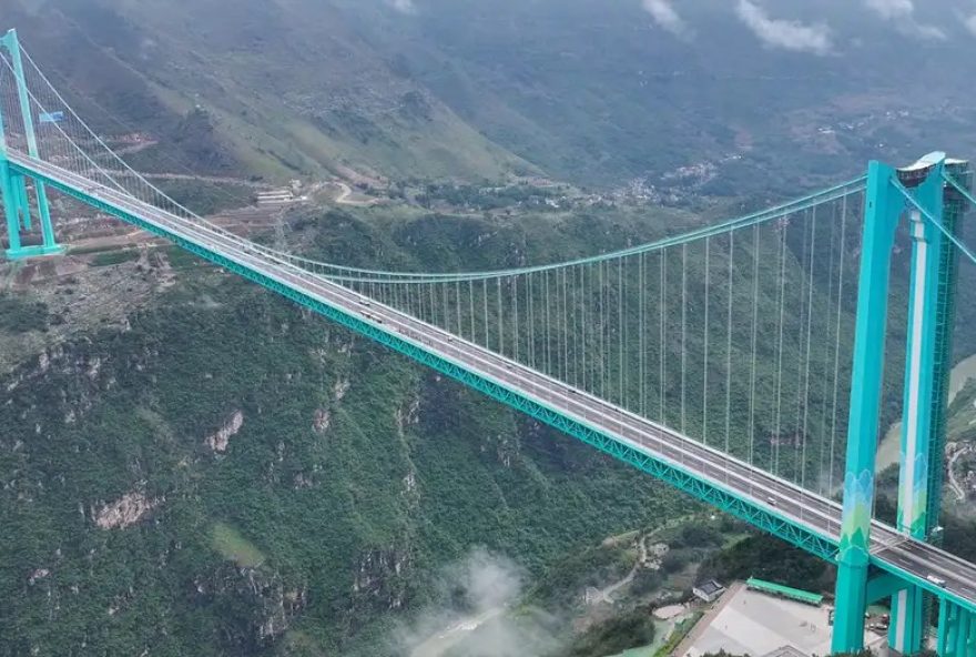 china-inaugura-a-ponte-mais-alta-do-mundo-no-canion-huajiang