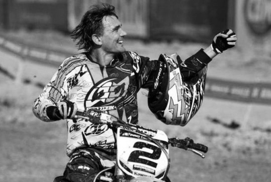 chumbinho-becker3A-alta-velocidade-e-ma-condicao-da-rodovia-podem-ter-causado-morte-do-campeao-de-motocross-em-sc chumbinho-becker3A-alta-velocidade-e-ma-condicao-da-rodovia-podem-ter-causado-morte-do-campeao-de-motocross-em-sc