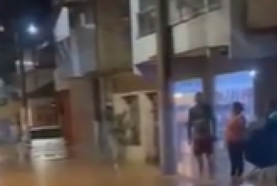 chuva-forte-causa-enxurradas-e-alagamentos-em-cidades-de-mg