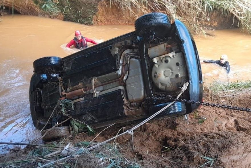 chuvas-em-mg3A-numero-de-mortes-sobe-para-62C-coronel-pacheco-registra-novo-obito