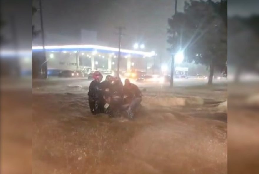 chuvas-intensas-causam-inundacoes-e-alagamentos-no-distrito-federal3A-fique-por-dentro-das-precaucoes-e-orientacoes-do-corpo-de-bombeiros