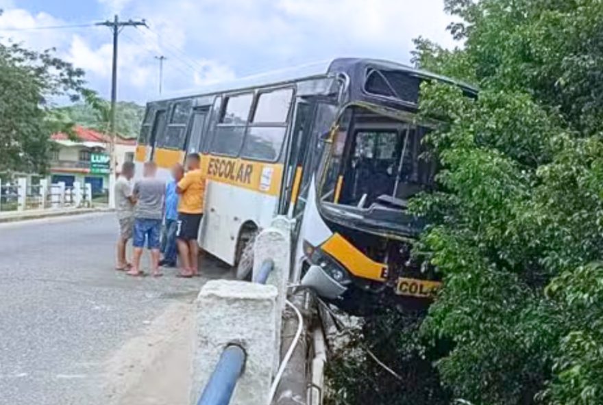 ciclista-atropelado-por-onibus-solto-de-guincho3A-incidente-chocante-em-sp ciclista-atropelado-por-onibus-solto-de-guincho3A-incidente-chocante-em-sp