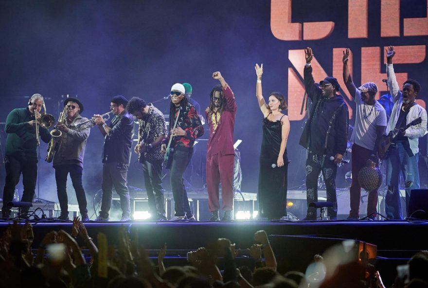 cidade-negra-e-playing-for-change-unem-se-no-joao-rock-2025-em-ribeirao-preto