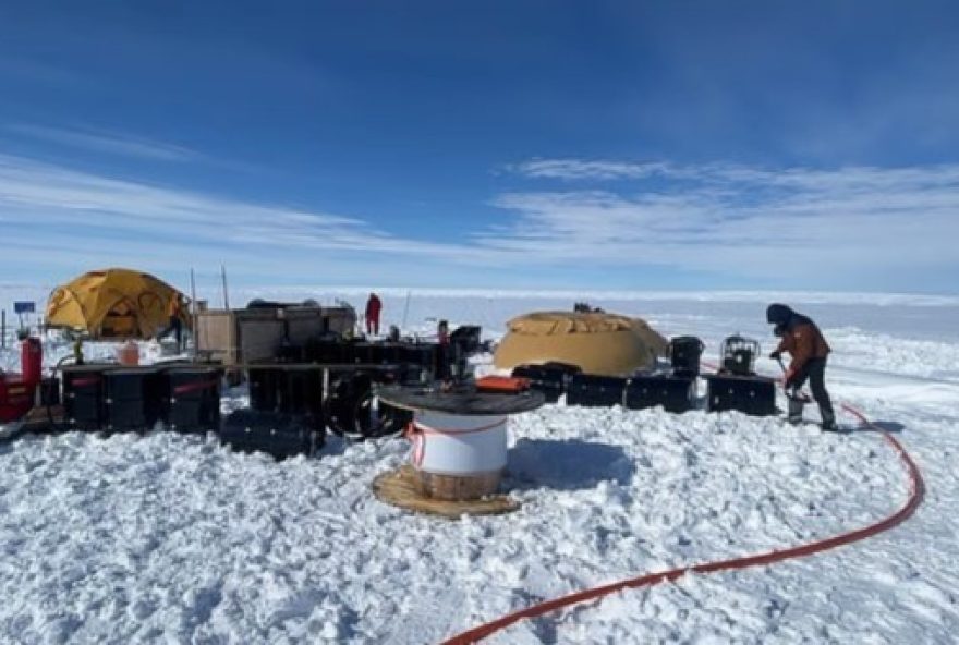 cientistas-perfuram-a-geleira-do-juizo-final-na-antartida-em-missao-inedita cientistas-perfuram-a-geleira-do-juizo-final-na-antartida-em-missao-inedita