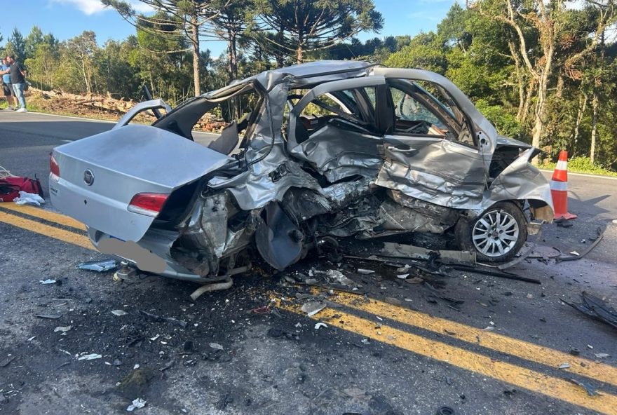 cinco-pessoas-gravemente-feridas-apos-acidente-na-br-277-no-parana cinco-pessoas-gravemente-feridas-apos-acidente-na-br-277-no-parana