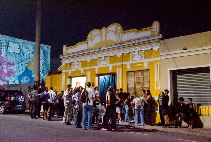 cine-graciano-exibira-filmografia-completa-de-juninho-vende-se-em-bh cine-graciano-exibira-filmografia-completa-de-juninho-vende-se-em-bh