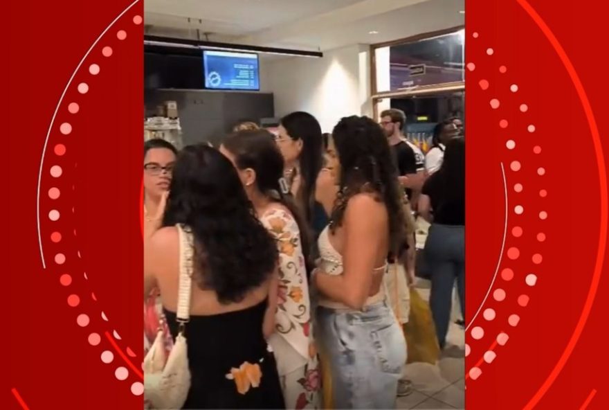 cinema-lotado-em-salvador-apos-vitorias-de-wagner-moura-no-globo-de-ouro cinema-lotado-em-salvador-apos-vitorias-de-wagner-moura-no-globo-de-ouro