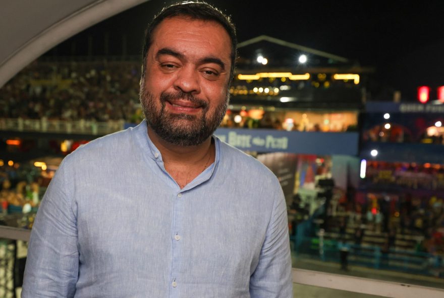 claudio-castro-vai-se-reunir-com-presidente-do-pl-e-com-flavio-bolsonaro-para-decidir-futuro-politico claudio-castro-vai-se-reunir-com-presidente-do-pl-e-com-flavio-bolsonaro-para-decidir-futuro-politico