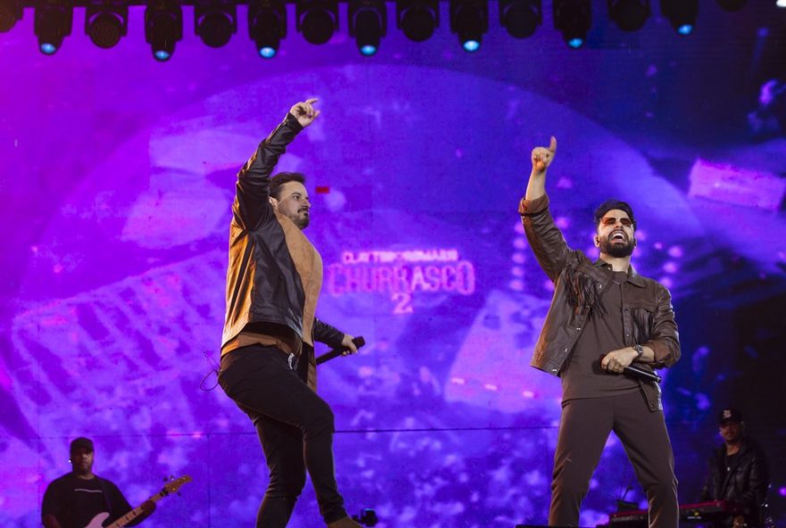 clayton-26-romario-brilham-em-show-memoravel-na-festa-do-peao-de-barretos-2025
