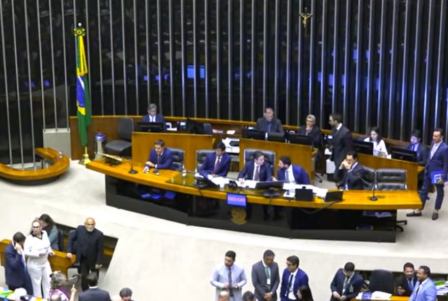 cnbb-critica-pec-da-blindagem-e-lei-da-ficha-limpa3A-impactos-na-transparencia-e-na-democracia.-papa-leao-xiv-enfatiza-etica-na-politica