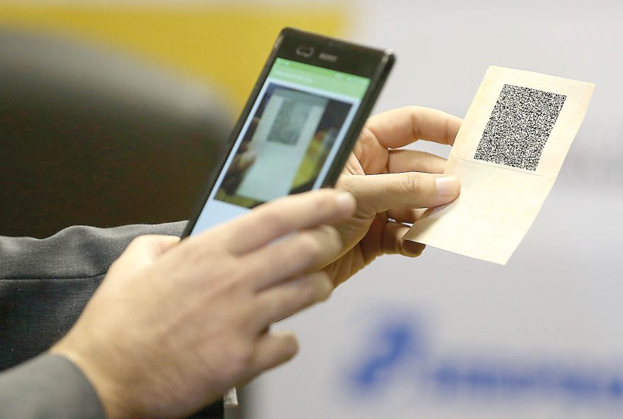 Brasília - A nova Carteira de Habilitação (CNH) com o QR Code já implementado foi apresentada hoje (José Cruz/Agência Brasil)