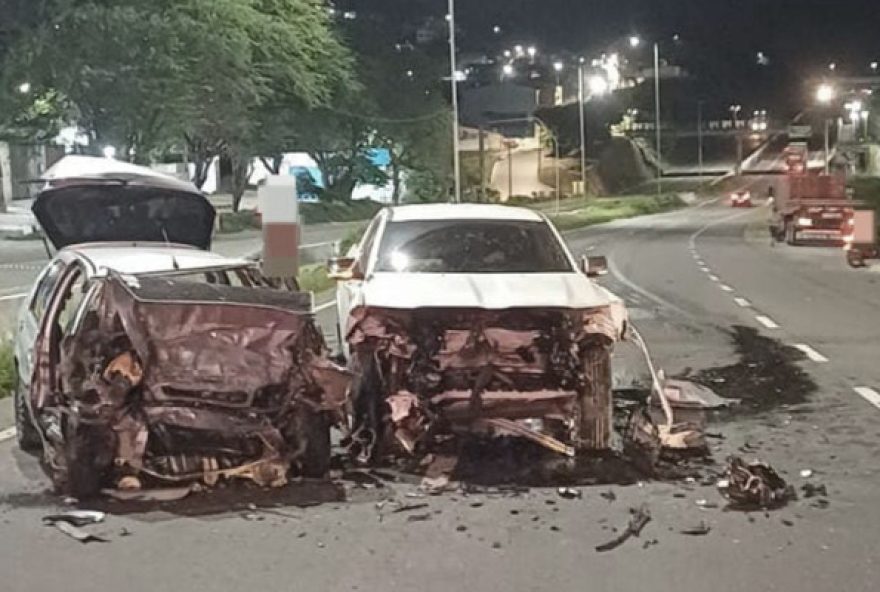 colisao-fatal-na-br-232-em-bezerros-deixa-casal-morto-e-mulher-ferida colisao-fatal-na-br-232-em-bezerros-deixa-casal-morto-e-mulher-ferida