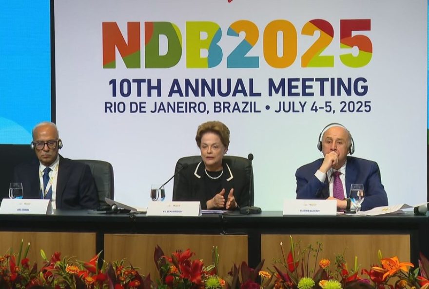 colombia-e-uzbequistao-se-juntam-ao-banco-do-brics2C-anuncia-dilma-rousseff-no-rio