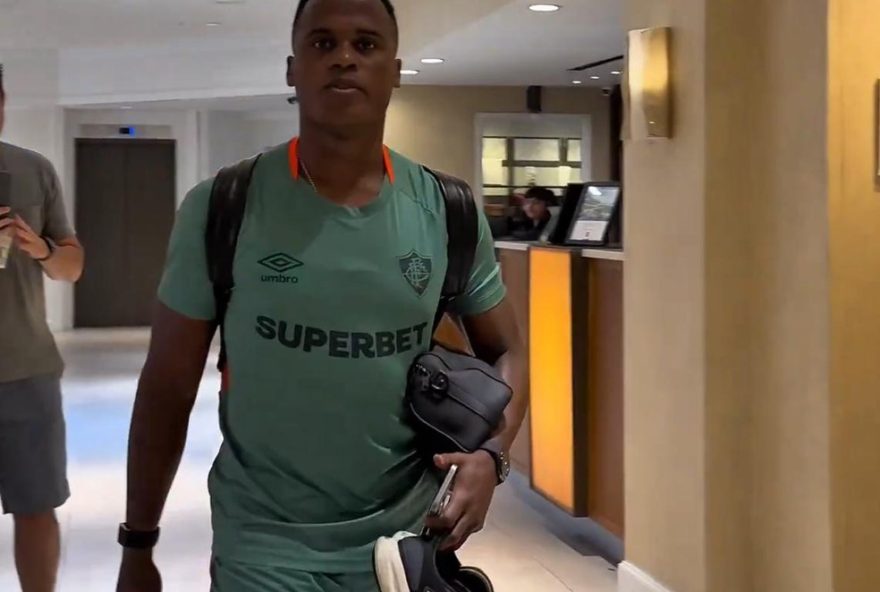 colombiano-arias-reforca-fluminense-nos-estados-unidos-para-estreia-na-copa-do-mundo-de-clubes