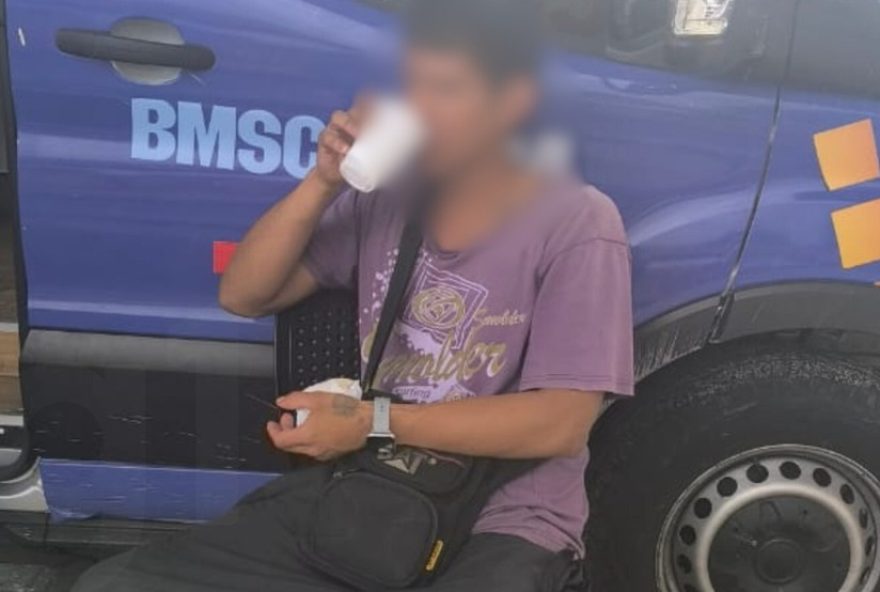 colombiano-e-mantido-em-carcere-e-forcado-a-trabalhar-em-fazenda3A-resgatado-e-acolhido-pela-guarda-municipal-de-fortaleza colombiano-e-mantido-em-carcere-e-forcado-a-trabalhar-em-fazenda3A-resgatado-e-acolhido-pela-guarda-municipal-de-fortaleza