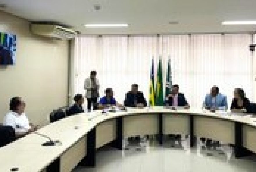 comissao-mista-discute-orcamento-2026-com-r24-177-mi-para-emendas3A-criterios-tecnicos-devem-ser-seguidos comissao-mista-discute-orcamento-2026-com-r24-177-mi-para-emendas3A-criterios-tecnicos-devem-ser-seguidos