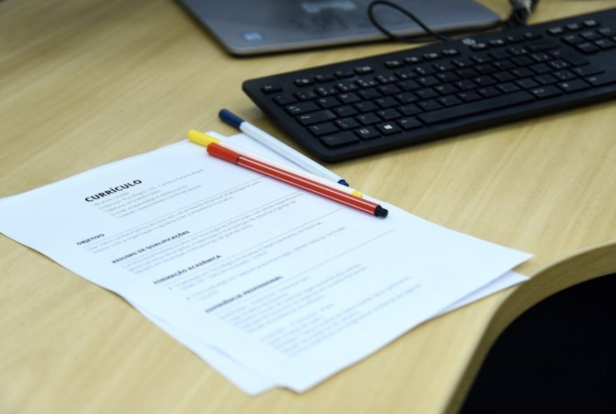 como-montar-um-curriculo-eficiente-para-conquistar-vagas-de-emprego-com-ia3A-dicas-essenciais-para-se-destacar-no-mercado-de-trabalho como-montar-um-curriculo-eficiente-para-conquistar-vagas-de-emprego-com-ia3A-dicas-essenciais-para-se-destacar-no-mercado-de-trabalho