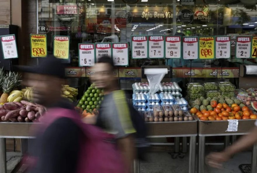 como-tratar-e-prevenir-a-prisao-de-ventre3A-causas2C-sintomas-e-dicas