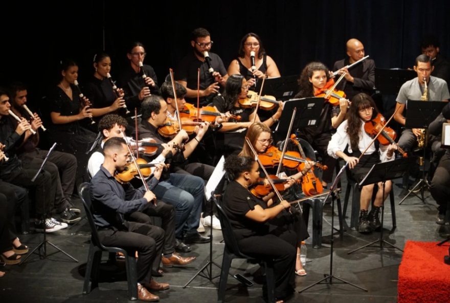 concerto-toca-raul3A-orquestra-do-de-celebra-dois-anos-com-tributo-emocionante-ao-cantor.-garanta-seu-lugar