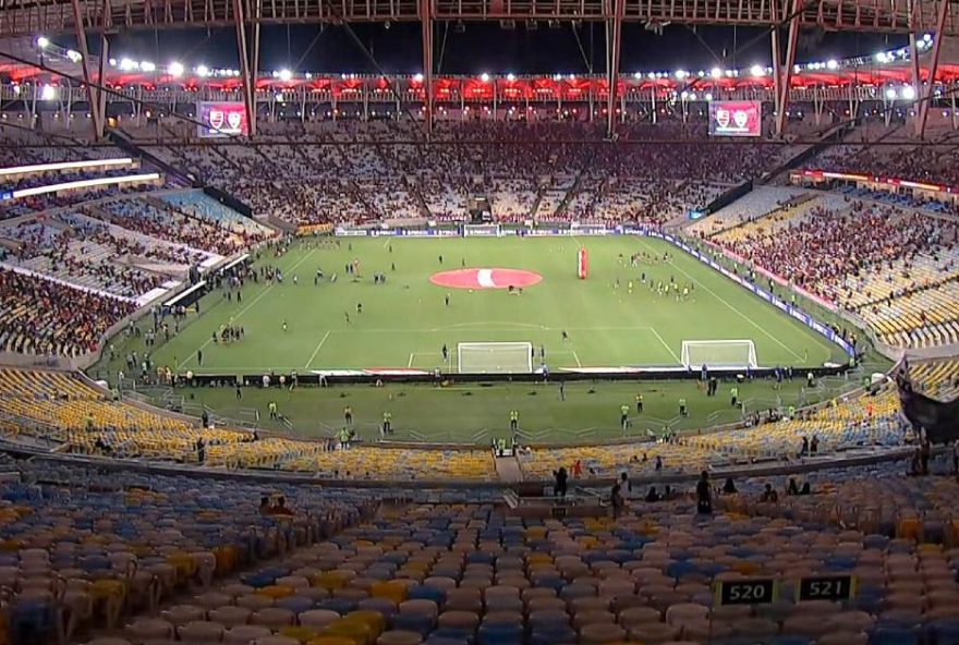 concessionaria-do-maracana-fla-flu-servicos-s.a.-emite-nota-apos-reclamacao-do-botafogo-sobre-setor-dividido-com-torcida-do-flamengo