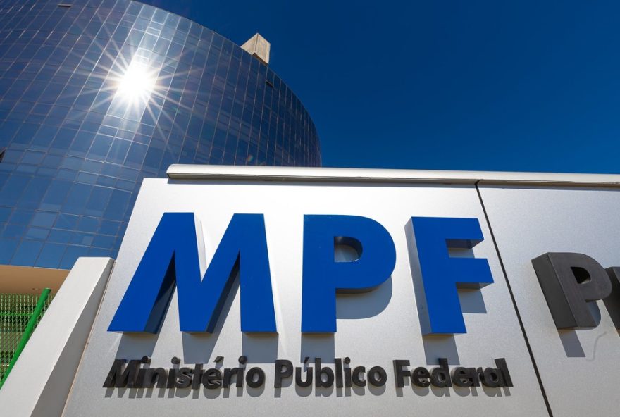 concurso-procurador-da-republica-com-salario-de-r24-40-mil3A-inscreva-se-ate-222F04