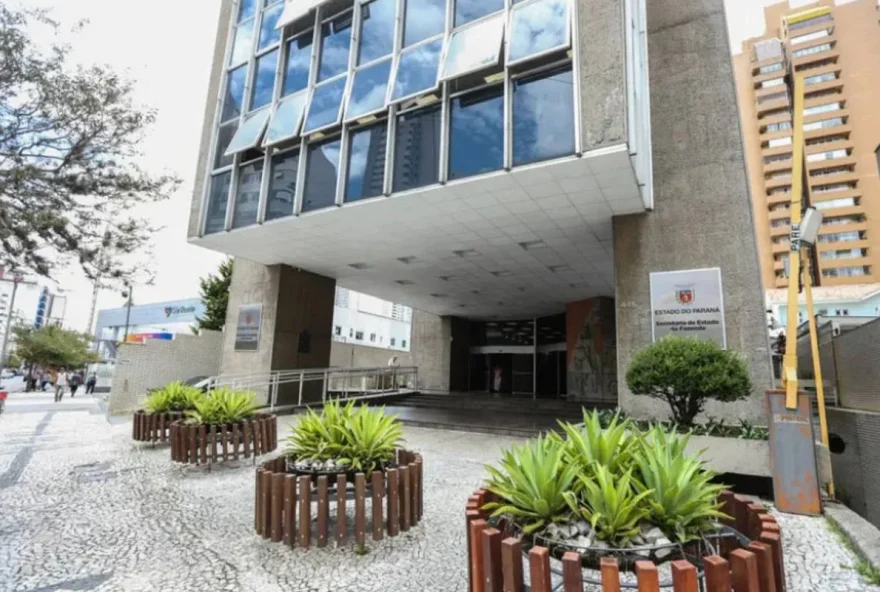 concurso-publico-no-parana-com-salario-de-r24-13-mil-e-inscricoes-em-breve