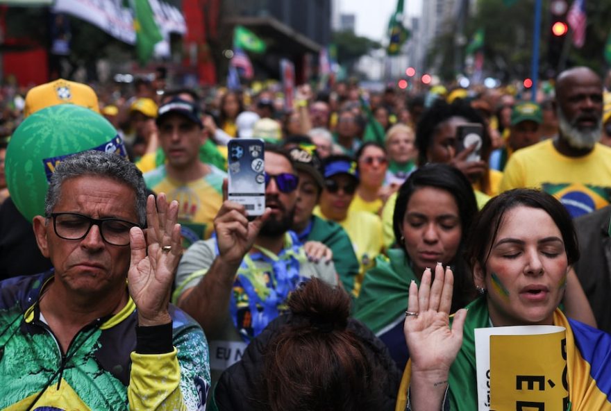 condena-de-bolsonaro-divide-nuevamente-a-brasil3A-3Finjusticia-o-justicia3F