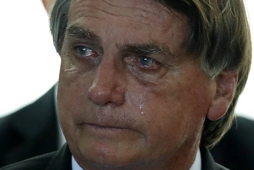 condenado-por-golpe2C-bolsonaro-tem-pouco-tempo-para-tentar-fugir-do-brasil