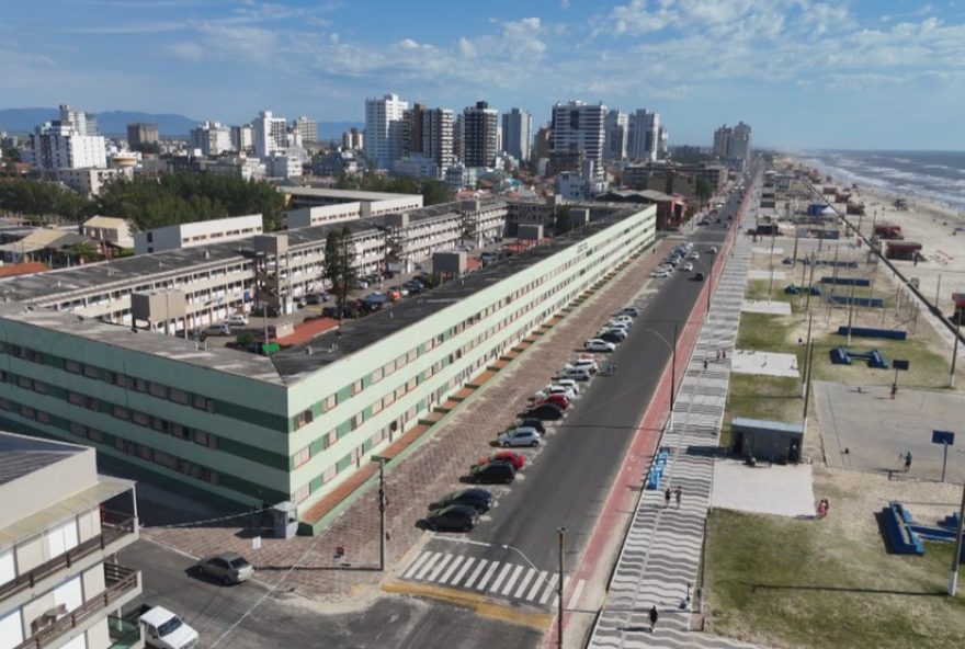 condominio-quebra-mar3A-a-pequena-cidade-a-beira-mar-no-rs condominio-quebra-mar3A-a-pequena-cidade-a-beira-mar-no-rs