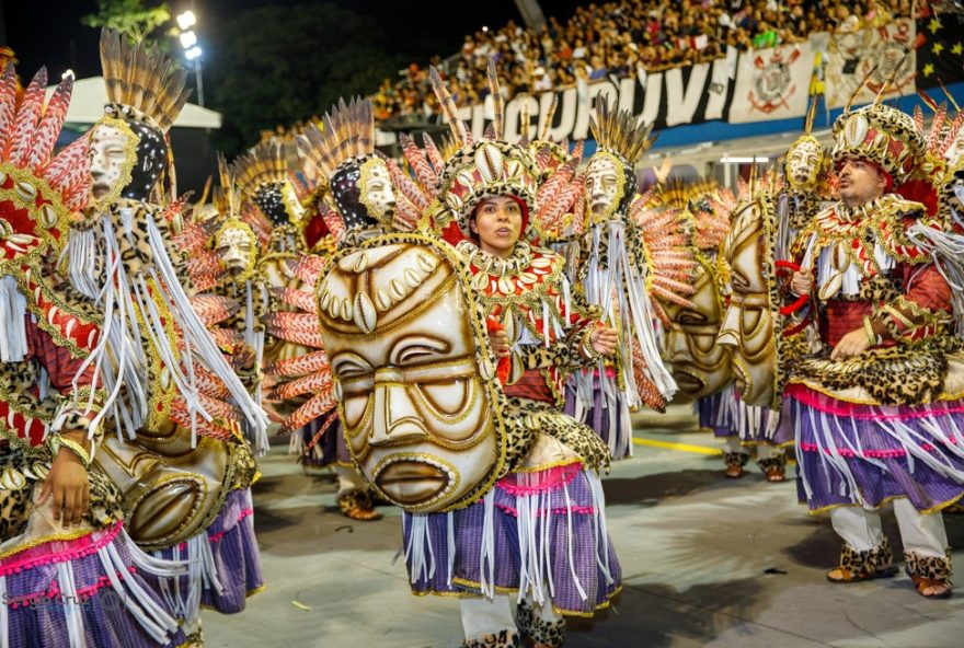 confira-a-programacao-do-carnaval-2026-em-sao-paulo3A-desfiles-das-escolas-de-samba-na-liga-sp-no-sambodromo-do-anhembi.-ingressos-a-venda