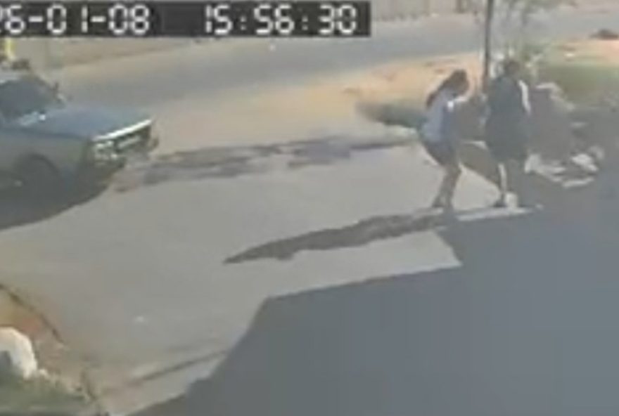 confronto-no-ceara3A-video-mostra-correria-em-tiroteio-que-resultou-em-cinco-mortos confronto-no-ceara3A-video-mostra-correria-em-tiroteio-que-resultou-em-cinco-mortos