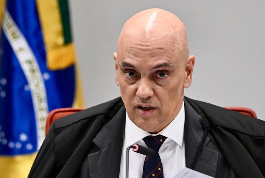 conheca-os-cinco-magistrados-responsaveis-por-julgar-bolsonaro-por-tentativa-de-golpe-de-estado