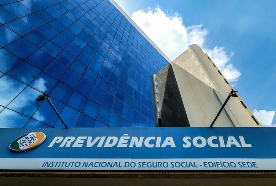 consorcios-para-aposentados-tem-queda-drastica-apos-exigencia-de-biometria