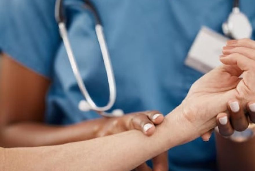 convocacao-de-65-enfermeiros-aprovados-no-concurso-publico-de-curitiba