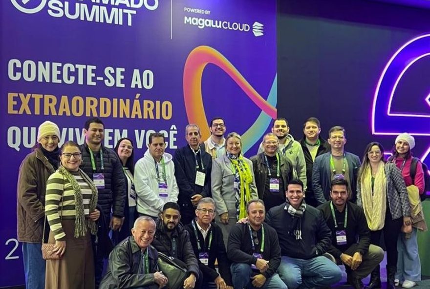 cooperativas-goianas-se-destacam-em-imersao-de-inovacao-e-inteligencia-artificial-no-gramado-summit-2025.-aprenda-como-aplicar-as-tendencias-globais