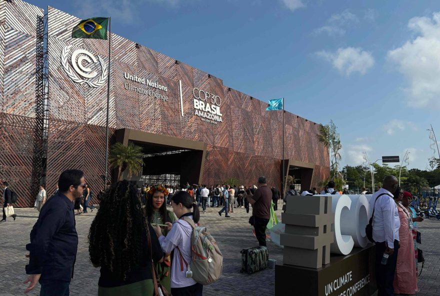 cop303A-rascunho-de-texto-nao-cita-plano-contra-fosseis cop303A-rascunho-de-texto-nao-cita-plano-contra-fosseis